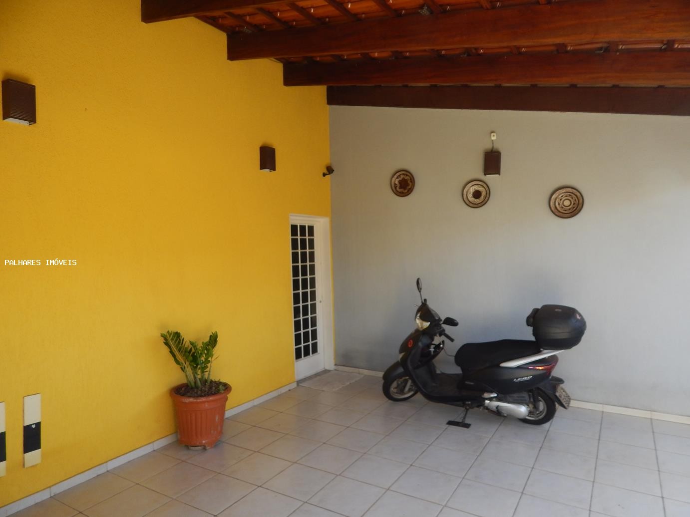 Casa à venda com 3 quartos, 1 suíte, 4 vagas e 176m² no ESTADOS UNIDOS - RESIDENCIAL, Uberaba (MG) — foto 4 de 30