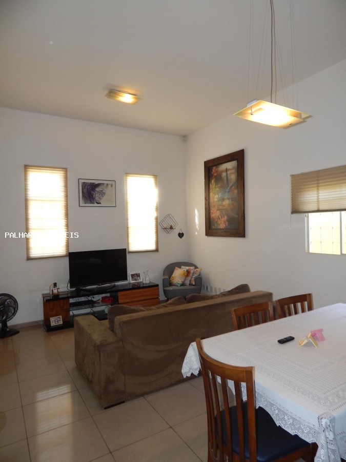 Casa à venda com 3 quartos, 1 suíte, 4 vagas e 176m² no ESTADOS UNIDOS - RESIDENCIAL, Uberaba (MG) — foto 5 de 30