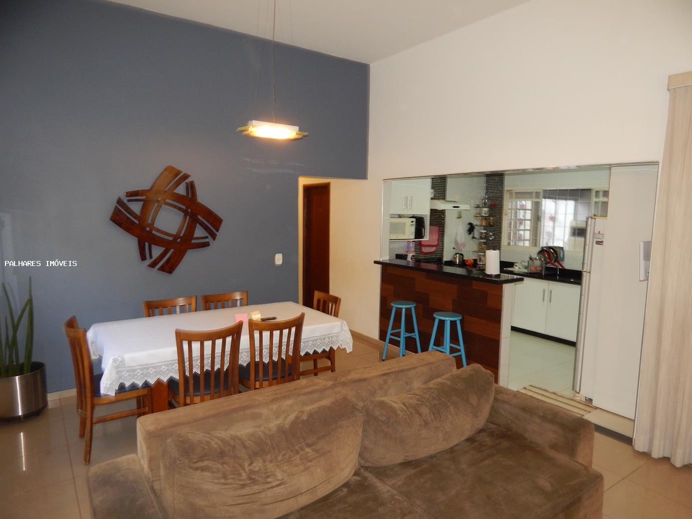 Casa à venda com 3 quartos, 1 suíte, 4 vagas e 176m² no ESTADOS UNIDOS - RESIDENCIAL, Uberaba (MG) — foto 15 de 30