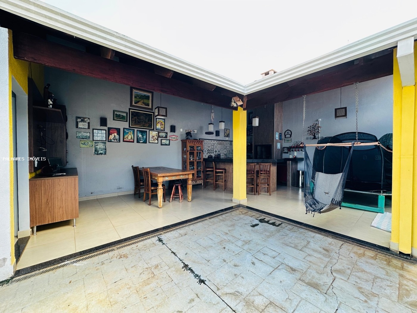 Casa à venda com 3 quartos, 1 suíte, 4 vagas e 176m² no ESTADOS UNIDOS - RESIDENCIAL, Uberaba (MG) — foto 18 de 30