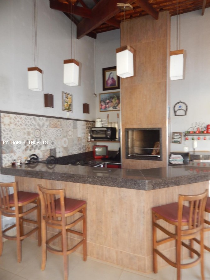 Casa à venda com 3 quartos, 1 suíte, 4 vagas e 176m² no ESTADOS UNIDOS - RESIDENCIAL, Uberaba (MG) — foto 26 de 30