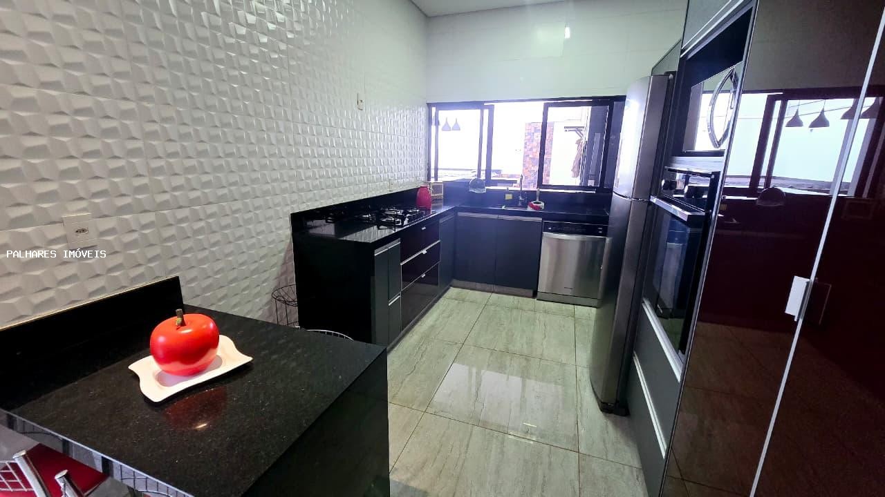 Casa à venda com 3 quartos, 3 suítes, 4 vagas e 172m² no Estância dos Ypês, Uberaba (MG) — foto 11 de 30