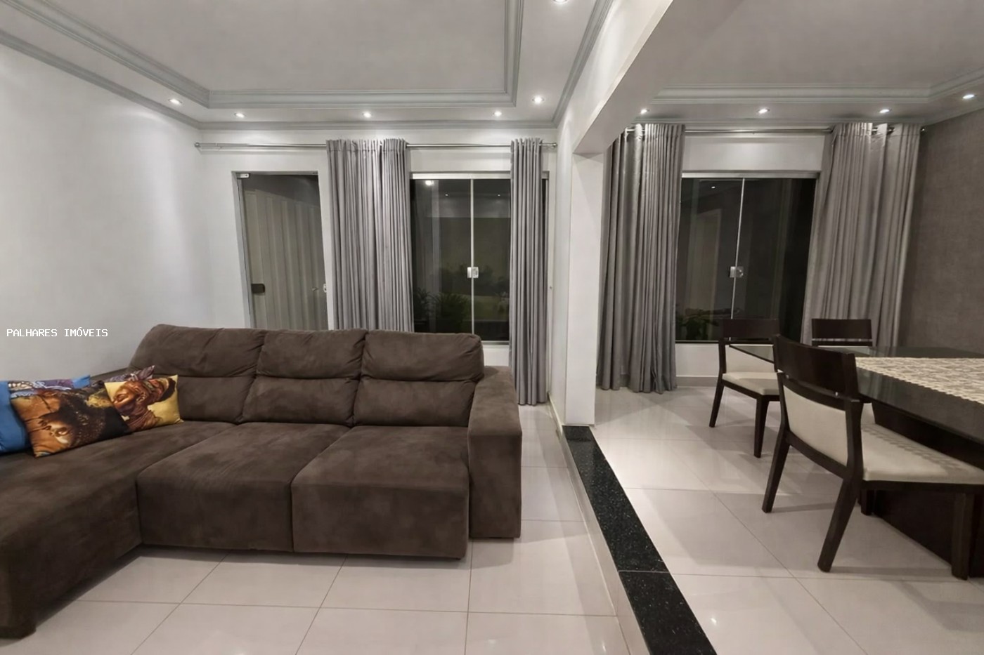 Casa à venda com 2 quartos, 1 suíte, 2 vagas e 232m² no FABRÍCIO, Uberaba (MG) — foto 5 de 9