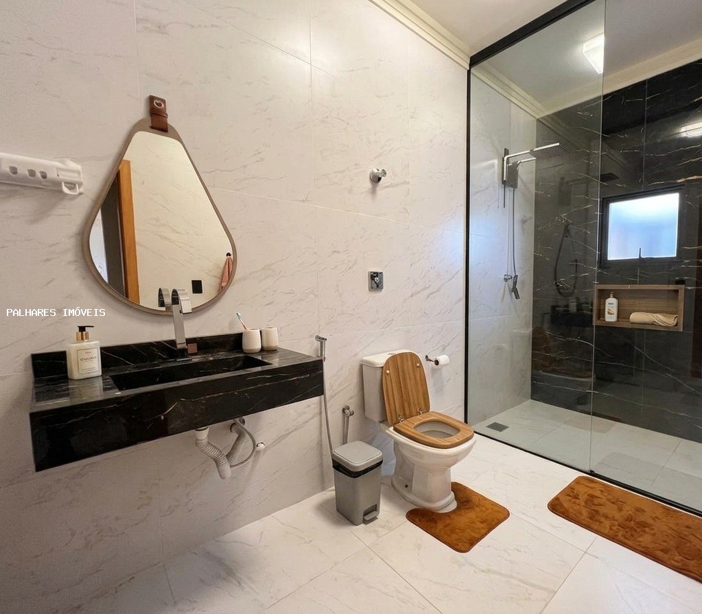 Casa à venda com 2 quartos, 1 suíte, 2 vagas e 232m² no FABRÍCIO, Uberaba (MG) — foto 8 de 9