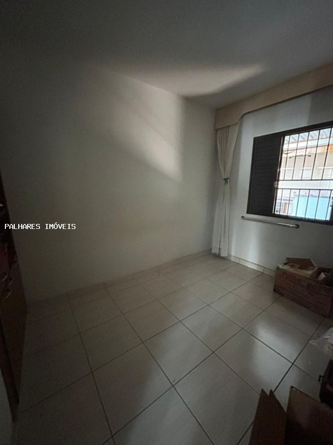 Casa à venda com 3 quartos, 1 suíte, 2 vagas e 175m² no SÃO BENEDITO, Uberaba (MG) — foto 7 de 25