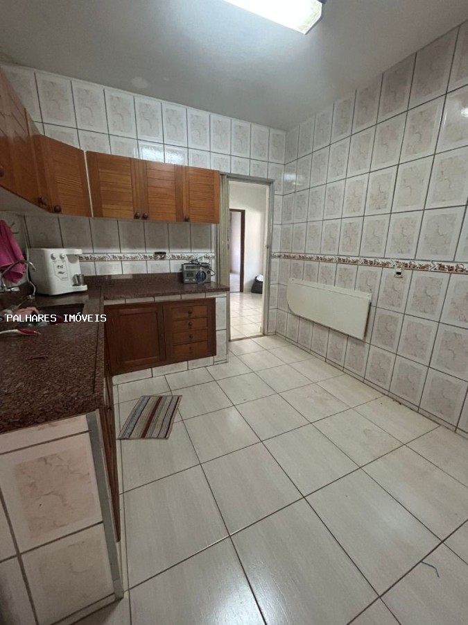 Casa à venda com 3 quartos, 1 suíte, 2 vagas e 175m² no SÃO BENEDITO, Uberaba (MG) — foto 6 de 25