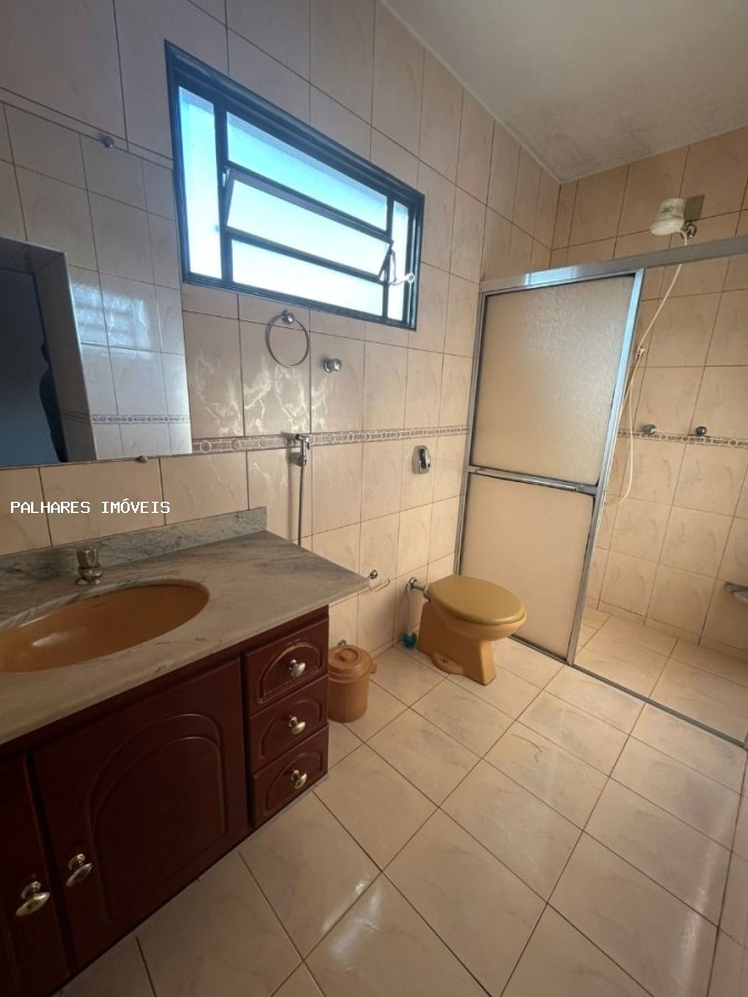 Casa à venda com 3 quartos, 1 suíte, 2 vagas e 175m² no SÃO BENEDITO, Uberaba (MG) — foto 23 de 25