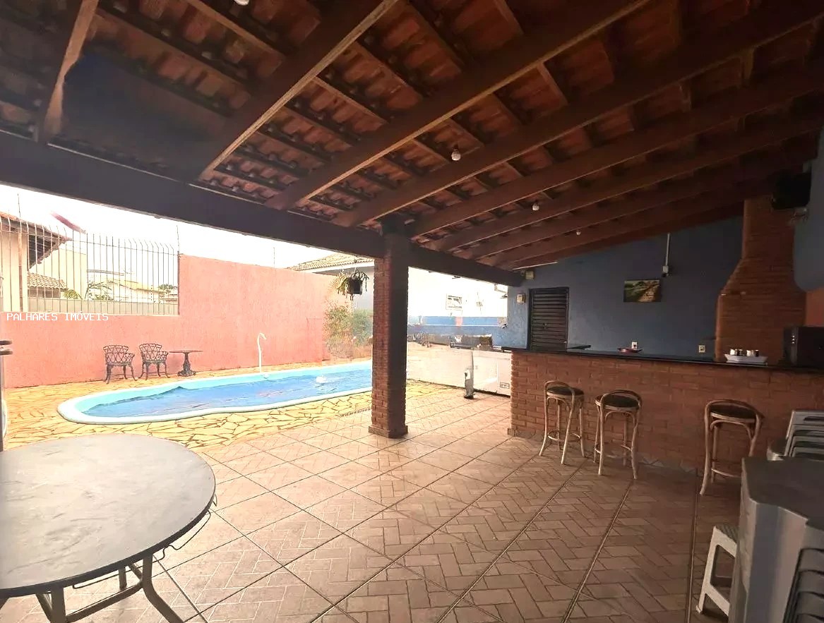 Casa à venda com 165m² no SÃO BENTO - JARDIM, Uberaba (MG) — foto 3 de 17