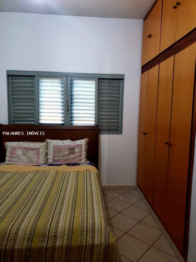 Casa à venda com 165m² no SÃO BENTO - JARDIM, Uberaba (MG) — foto 12 de 17