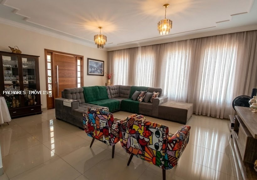 Casa à venda com 3 quartos, 1 suíte, 4 vagas e 190m² no SÃO GERALDO - PARQUE, Uberaba (MG) — foto 4 de 24