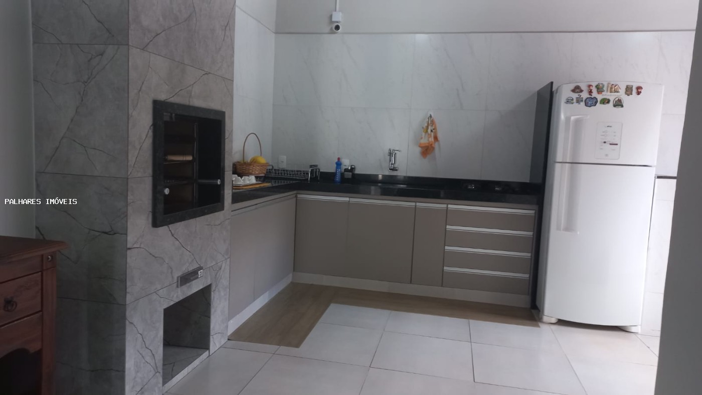 Casa à venda com 3 quartos, 1 suíte, 4 vagas e 190m² no SÃO GERALDO - PARQUE, Uberaba (MG) — foto 5 de 24
