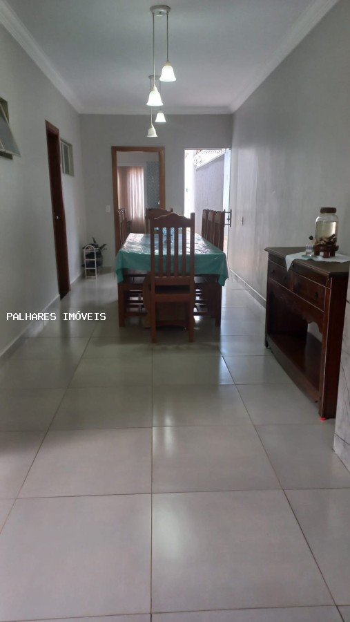 Casa à venda com 3 quartos, 1 suíte, 4 vagas e 190m² no SÃO GERALDO - PARQUE, Uberaba (MG) — foto 15 de 24