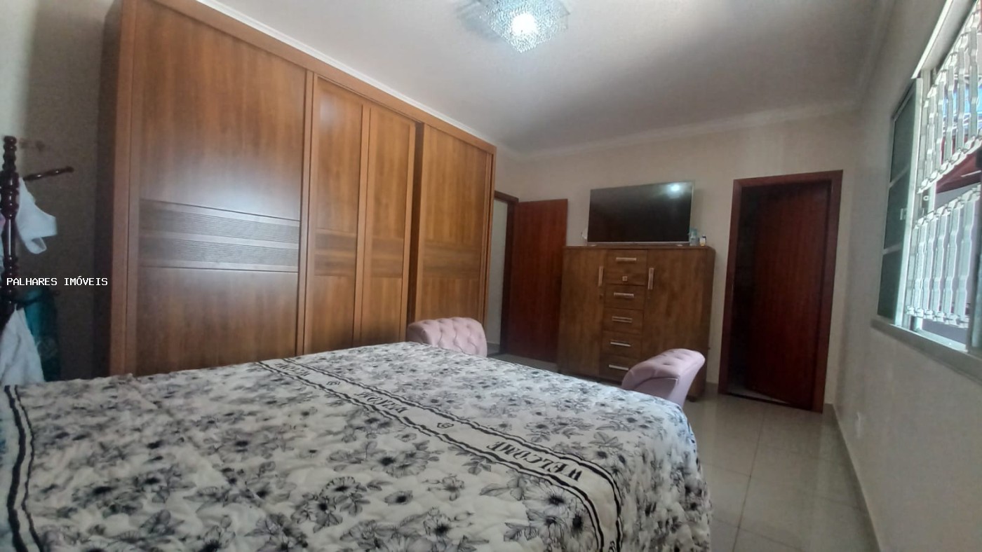Casa à venda com 3 quartos, 1 suíte, 4 vagas e 190m² no SÃO GERALDO - PARQUE, Uberaba (MG) — foto 20 de 24