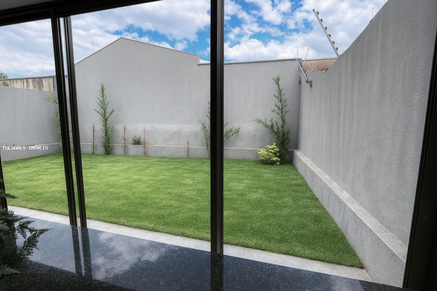 Casa à venda com 3 quartos, 2 suítes, 6 vagas e 127m² no SÃO BENTO - JARDIM, Uberaba (MG) — foto 11 de 30