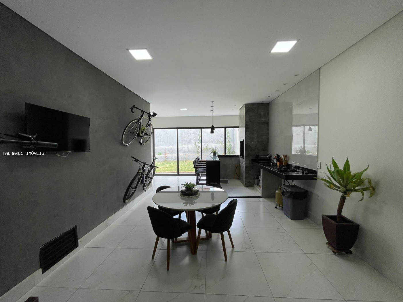 Casa à venda com 3 quartos, 2 suítes, 6 vagas e 127m² no SÃO BENTO - JARDIM, Uberaba (MG) — foto 12 de 30