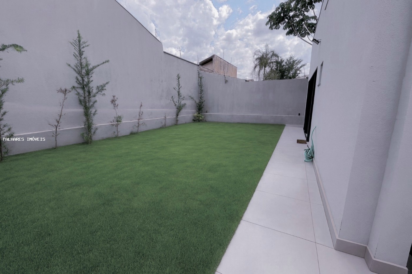 Casa à venda com 3 quartos, 2 suítes, 6 vagas e 127m² no SÃO BENTO - JARDIM, Uberaba (MG) — foto 13 de 30