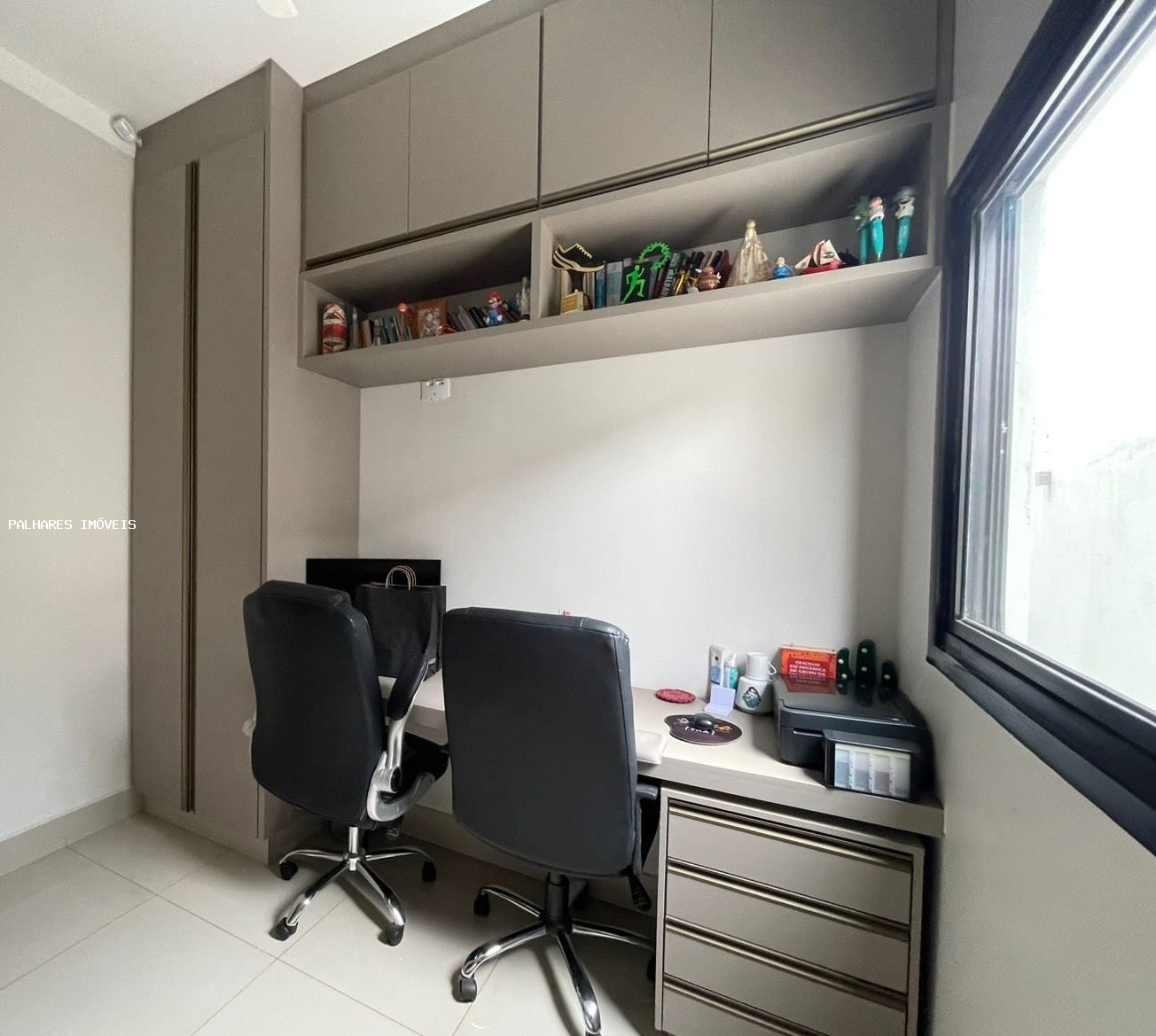 Casa à venda com 3 quartos, 2 suítes, 6 vagas e 127m² no SÃO BENTO - JARDIM, Uberaba (MG) — foto 24 de 30