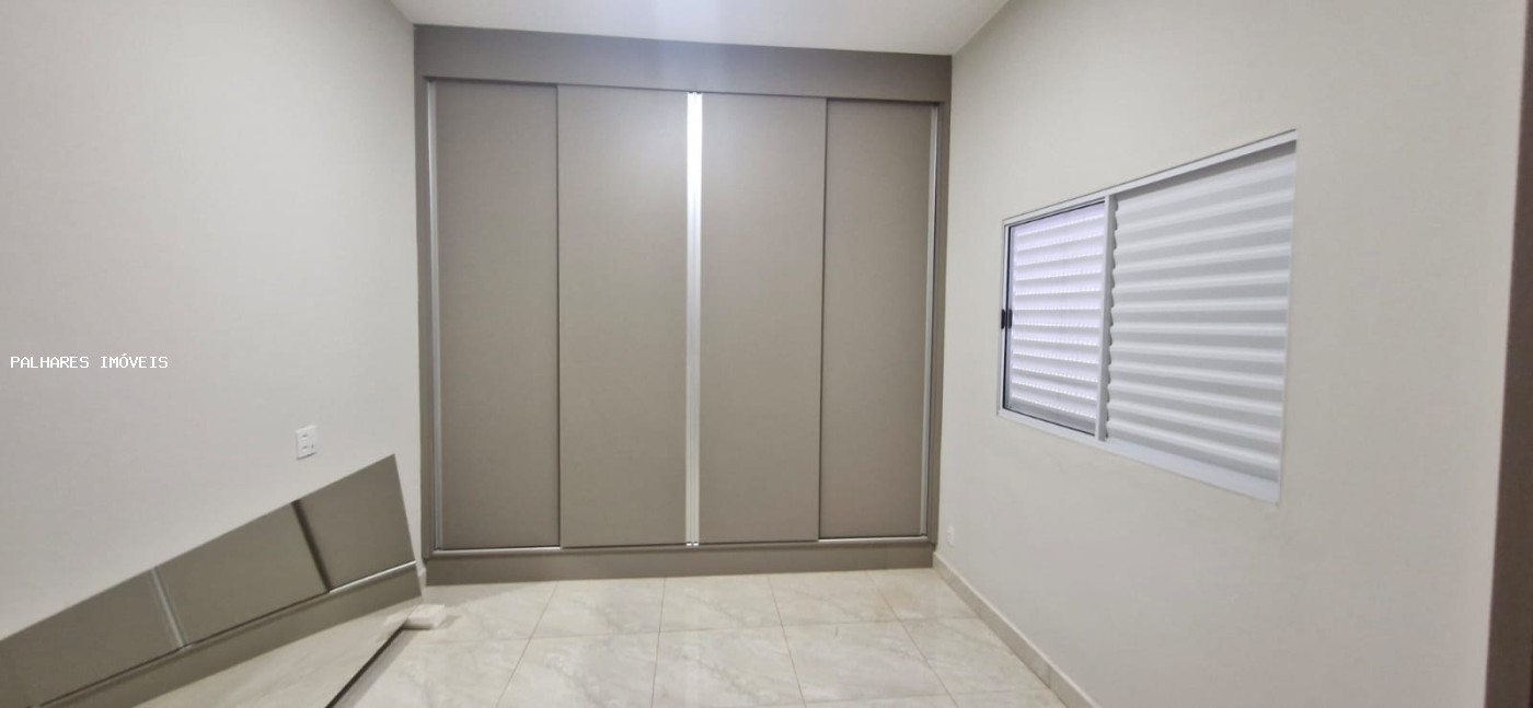 Casa à venda com 3 quartos, 3 suítes, 3 vagas e 190m² no DOM EDUARDO - RESIDENCIAL, Uberaba (MG) — foto 17 de 30
