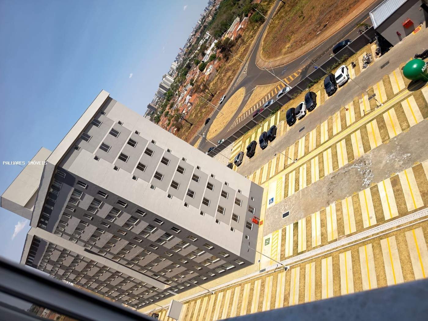 Apartamento à venda com 2 quartos, 1 banheiro e 1 vaga no PARAISO, Uberaba (MG) — foto 22 de 23