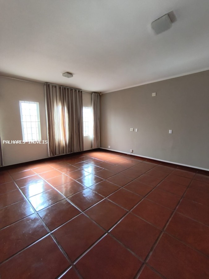 Casa à venda com 5 quartos, 2 suítes, 5 vagas e 494m² no MERCÊS, Uberaba (MG) — foto 11 de 30