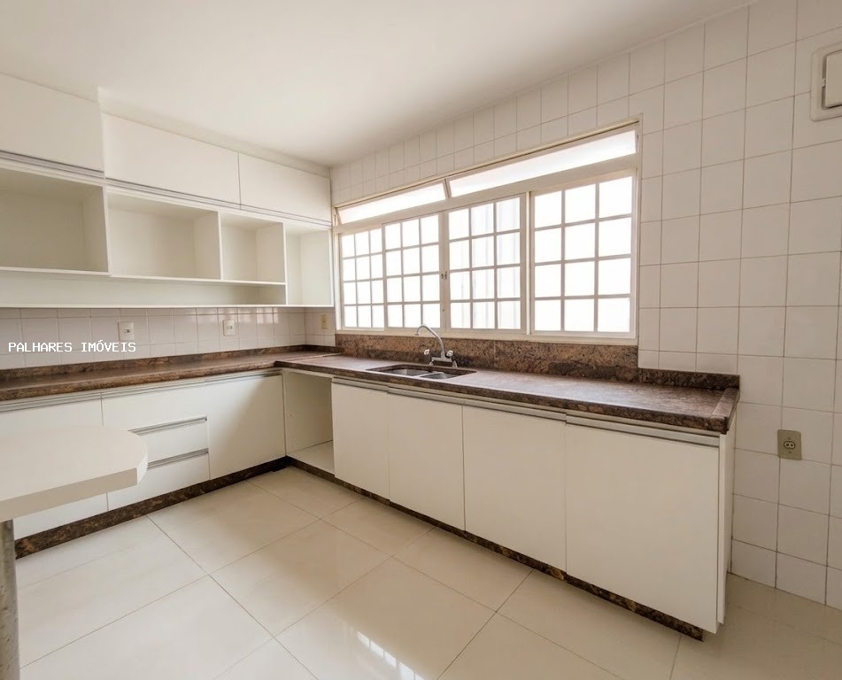 Casa para alugar com 5 quartos, 2 suítes, 5 vagas e 494m² no MERCÊS, Uberaba (MG) — foto 15 de 30