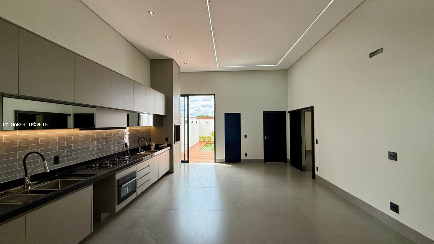 Casa à venda com 3 quartos, 3 suítes, 4 vagas e 190m² no BARONESA - CONDOMÍNIO, Uberaba (MG) — foto 9 de 30