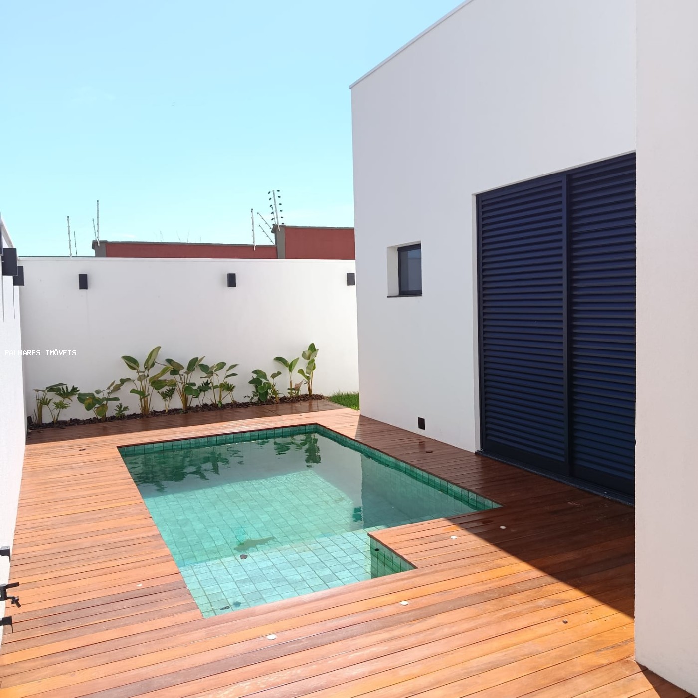 Casa à venda com 3 quartos, 3 suítes, 4 vagas e 190m² no BARONESA - CONDOMÍNIO, Uberaba (MG) — foto 25 de 30