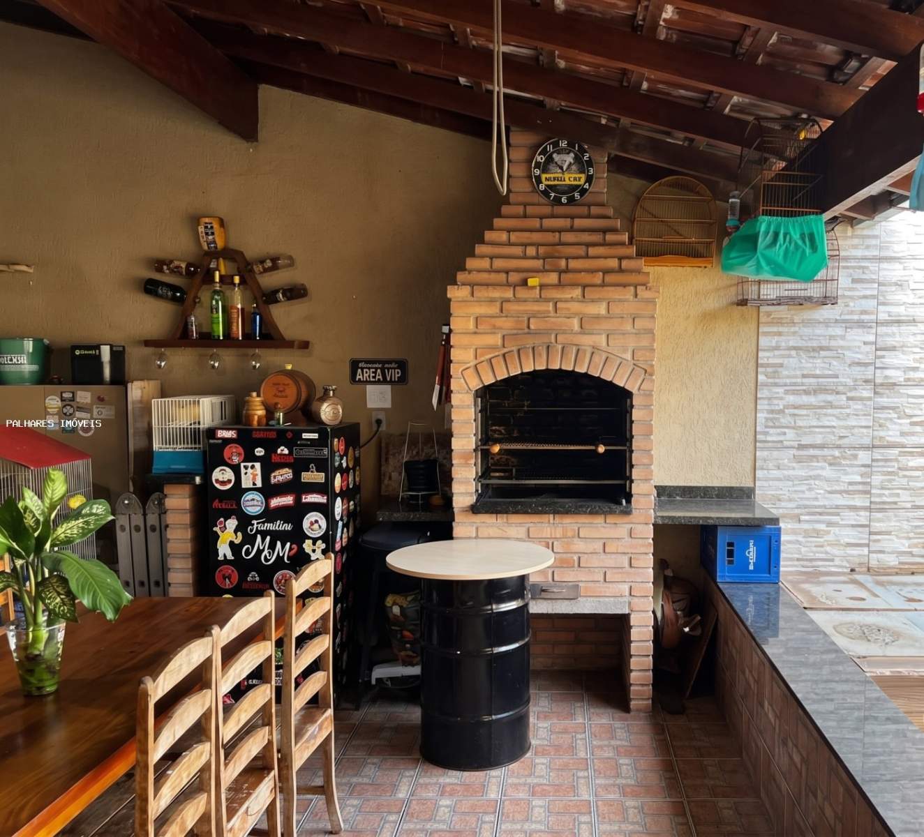 Casa à venda com 3 quartos, 1 suíte, 2 vagas e 137m² no VILA MILITAR, Uberaba (MG) — foto 2 de 16