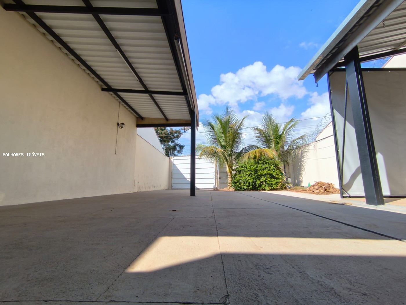 Casa à venda com 2 quartos, 2 banheiros, 6 vagas e 260m² no NENE GOMES - JARDIM, Uberaba (MG) — foto 13 de 16