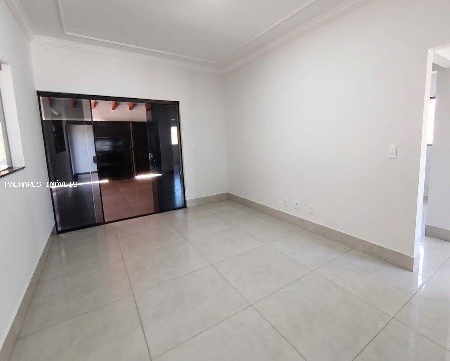 Casa à venda com 3 quartos, 2 banheiros, 7 vagas e 267m² no ELZA AMUI, Uberaba (MG) — foto 6 de 24