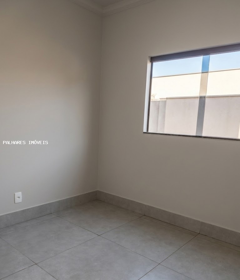 Casa à venda com 3 quartos, 2 banheiros, 7 vagas e 267m² no ELZA AMUI, Uberaba (MG) — foto 20 de 24