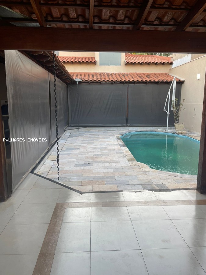Casa à venda com 3 quartos, 1 suíte, 2 vagas e 153m² no ESTADOS UNIDOS - RESIDENCIAL, Uberaba (MG) — foto 8 de 30