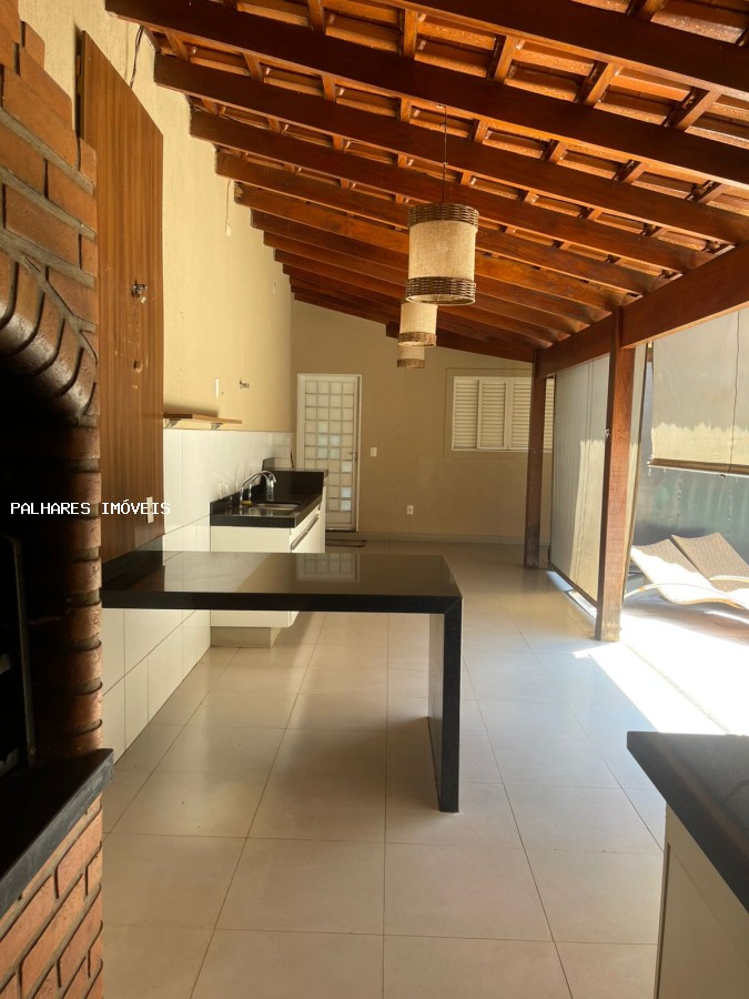 Casa à venda com 3 quartos, 1 suíte, 2 vagas e 153m² no ESTADOS UNIDOS - RESIDENCIAL, Uberaba (MG) — foto 3 de 30