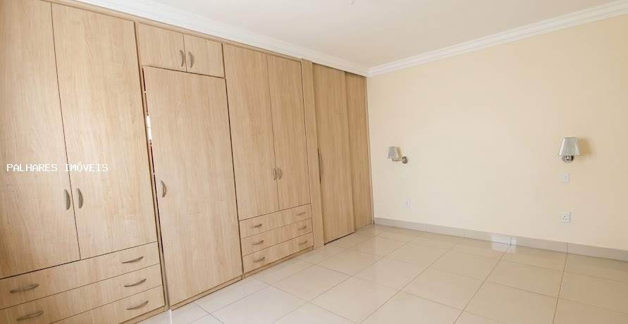 Casa à venda com 3 quartos, 1 suíte, 4 vagas e 245m² no SÃO BENTO - JARDIM, Uberaba (MG) — foto 12 de 22
