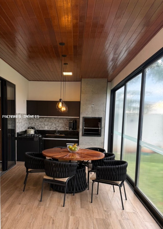 Casa à venda com 3 quartos, 3 suítes, 4 vagas e 215m² no CYRELA, Uberaba (MG) — foto 2 de 21