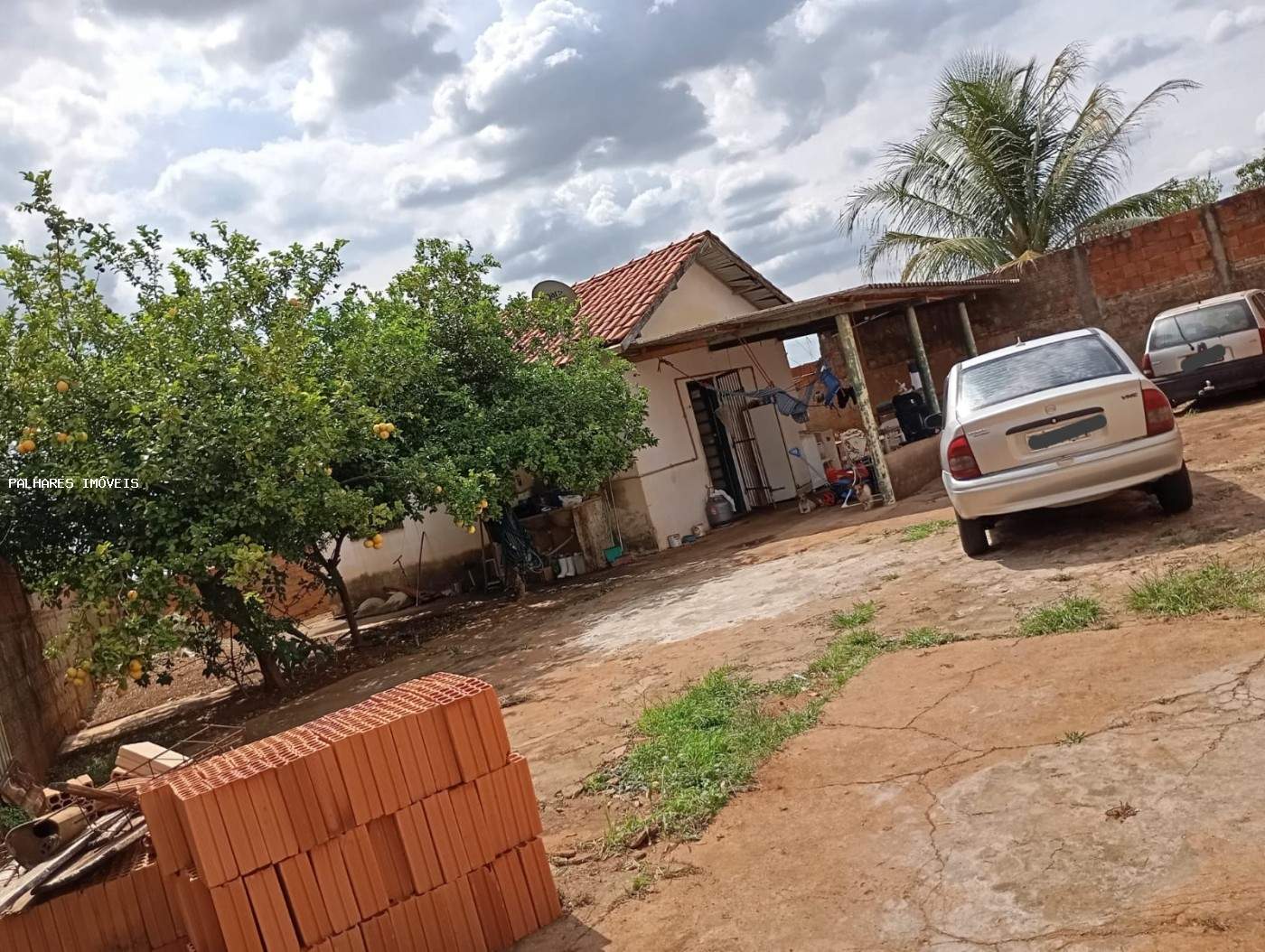Casa à venda com 2 quartos, 1 banheiro, 8 vagas e 336m² no SÃO JOSÉ, Uberaba (MG) — foto 6 de 9