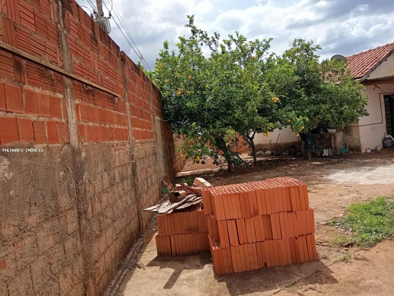 Casa à venda com 2 quartos, 1 banheiro, 8 vagas e 336m² no SÃO JOSÉ, Uberaba (MG) — foto 7 de 9