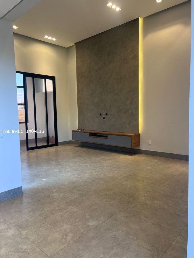 Casa à venda com 3 quartos, 3 suítes, 4 vagas e 169m² no AYAT - CONDOMÍNIO, Uberaba (MG) — foto 4 de 24