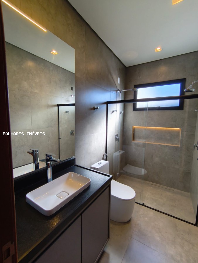 Casa à venda com 3 quartos, 3 suítes, 4 vagas e 169m² no AYAT - CONDOMÍNIO, Uberaba (MG) — foto 17 de 24