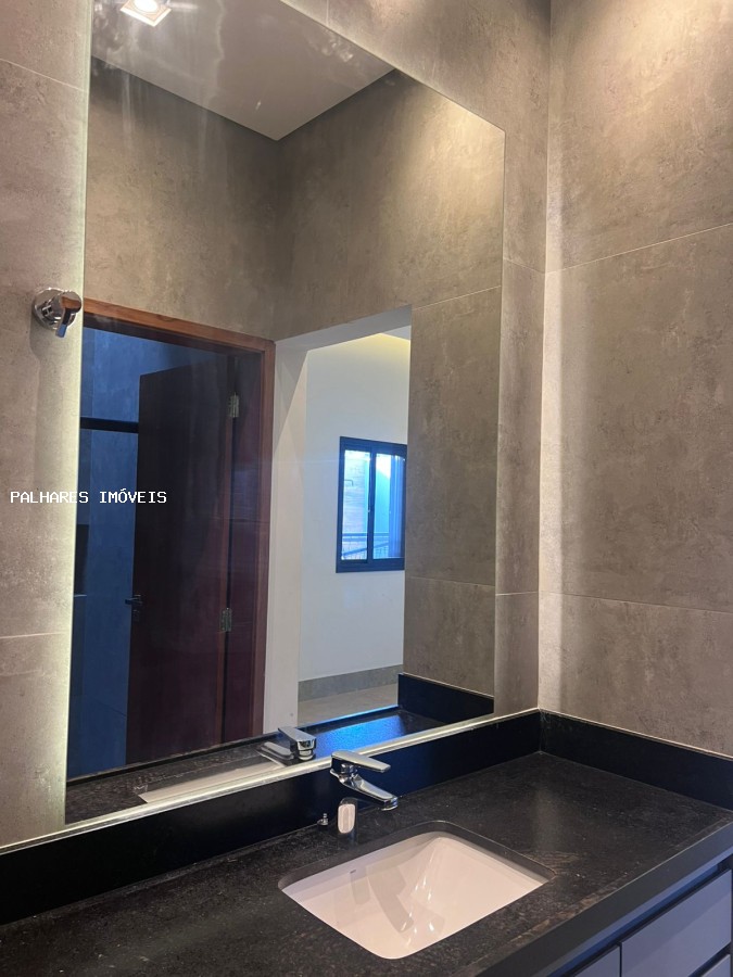 Casa à venda com 3 quartos, 3 suítes, 4 vagas e 169m² no AYAT - CONDOMÍNIO, Uberaba (MG) — foto 14 de 24
