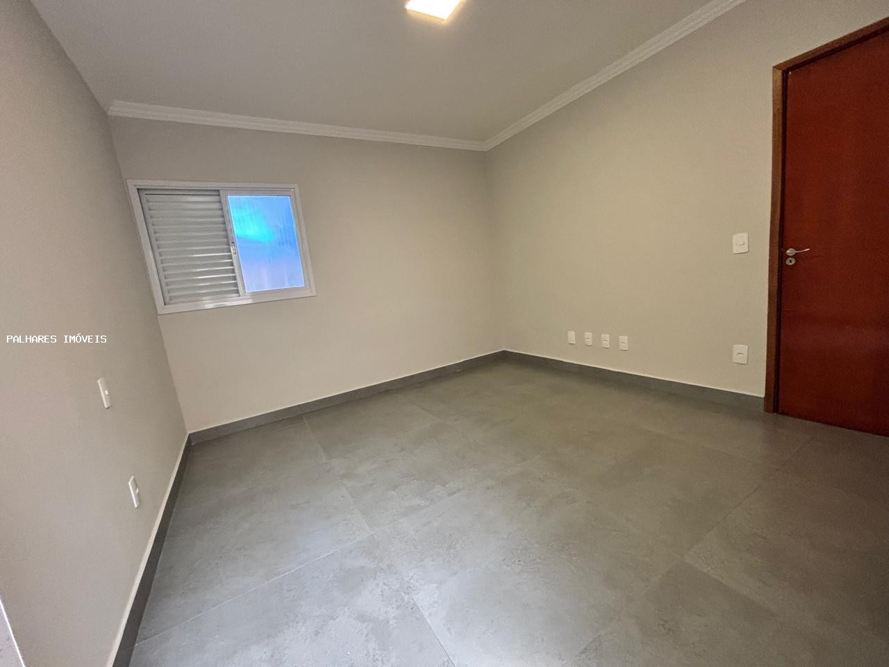 Casa à venda com 5 quartos, 3 suítes e 4 vagas no SANTA MARTA, Uberaba (MG) — foto 12 de 21