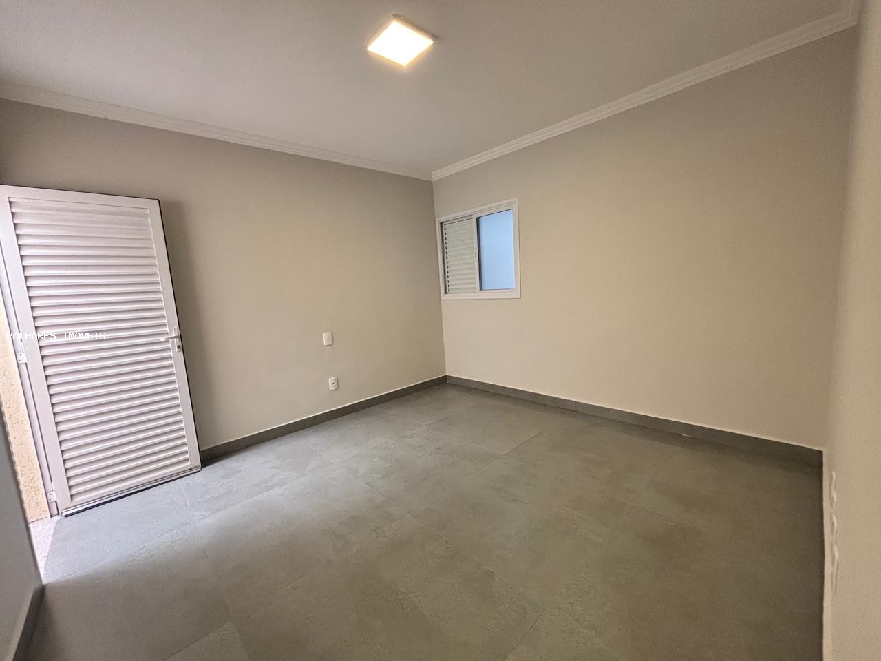Casa à venda com 5 quartos, 3 suítes e 4 vagas no SANTA MARTA, Uberaba (MG) — foto 17 de 21