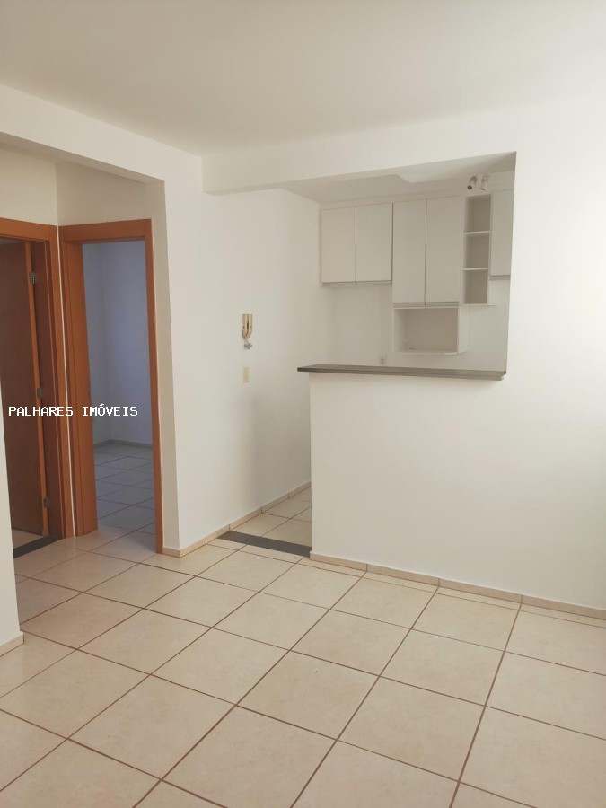Apartamento à venda com 2 quartos, 1 banheiro e 1 vaga no FABRÍCIO, Uberaba (MG) — foto 3 de 16