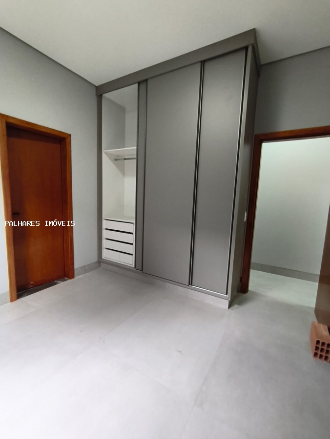 Casa à venda com 3 quartos, 3 suítes, 4 vagas e 195m² no Estância dos Ypês, Uberaba (MG) — foto 7 de 22