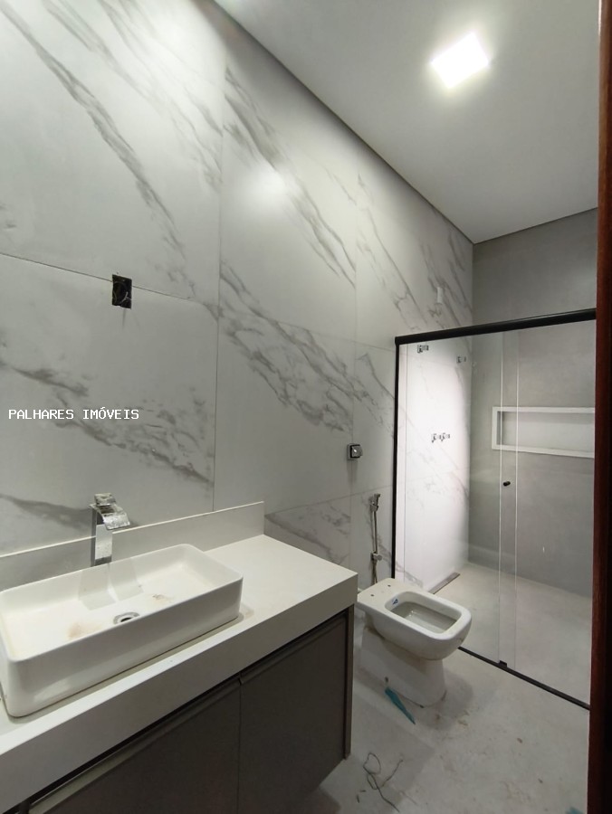 Casa à venda com 3 quartos, 3 suítes, 4 vagas e 195m² no Estância dos Ypês, Uberaba (MG) — foto 9 de 22