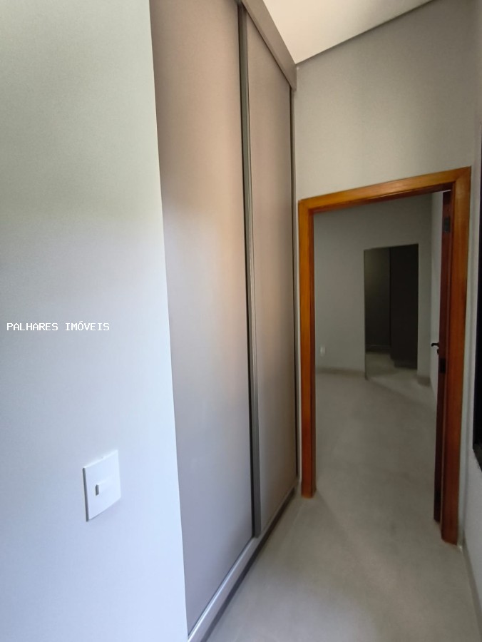 Casa à venda com 3 quartos, 3 suítes, 4 vagas e 195m² no Estância dos Ypês, Uberaba (MG) — foto 17 de 22