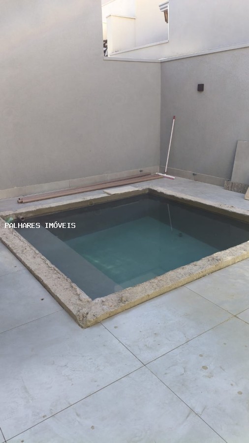 Casa à venda com 3 quartos, 3 suítes, 4 vagas e 195m² no Estância dos Ypês, Uberaba (MG) — foto 15 de 22