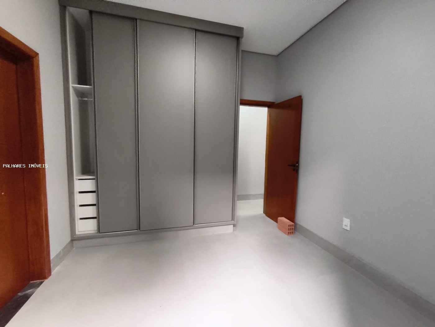 Casa à venda com 3 quartos, 3 suítes, 4 vagas e 195m² no Estância dos Ypês, Uberaba (MG) — foto 18 de 22