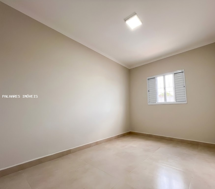 Casa à venda com 2 quartos, 1 banheiro e 2 vagas no MANOEL MENDES, Uberaba (MG) — foto 6 de 9