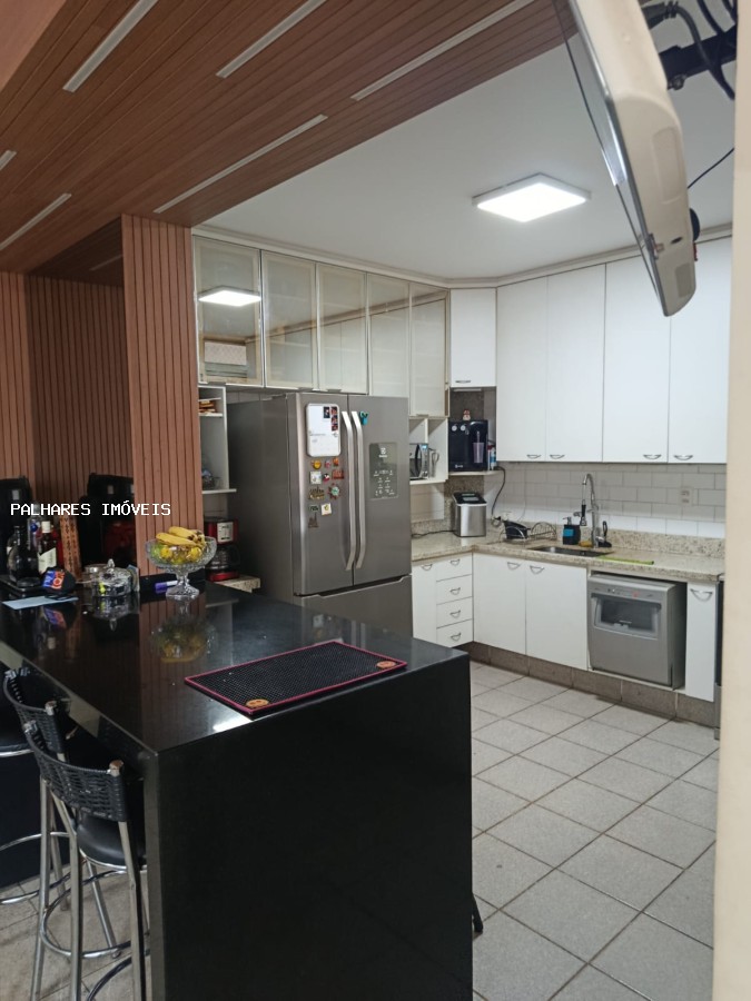 Apartamento à venda com 4 quartos, 1 suíte, 1 vaga e 250m² no Centro, Uberaba (MG) — foto 3 de 25